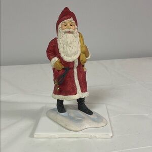 Hallmark Heirloom Santa Collection 1990 “A Happy Christmas” by Peter Dutkin